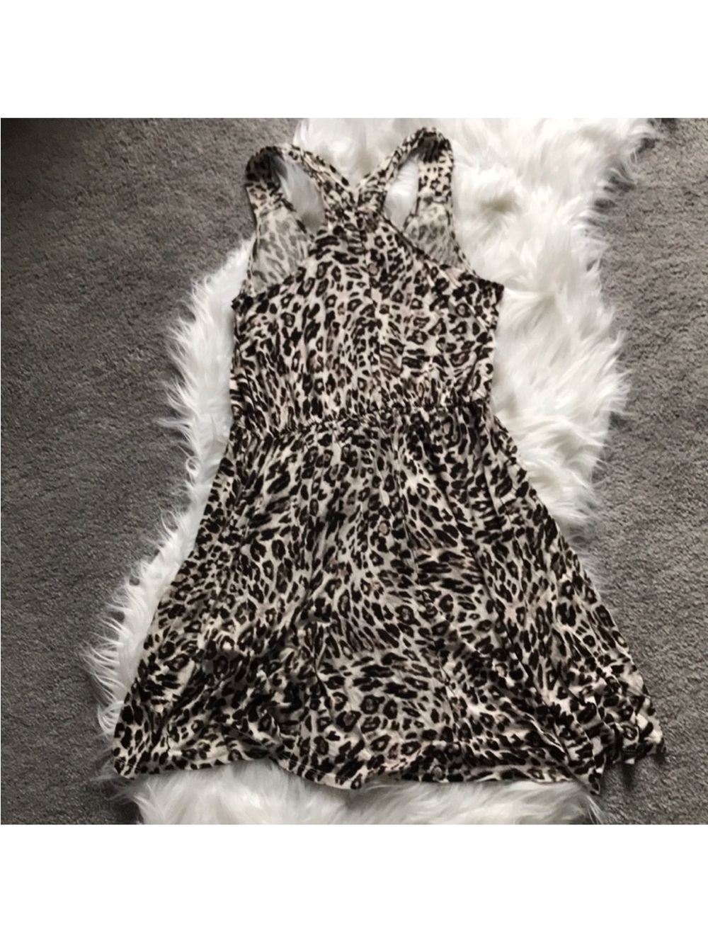 H&M Leopard Print V-Neck Mini Dress - Beige & Black - Picture 5 of 5
